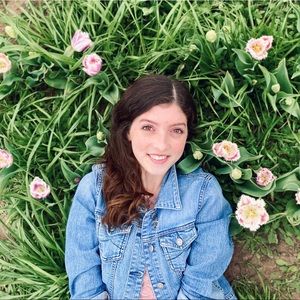 I’m Azalea, nice to meet you!